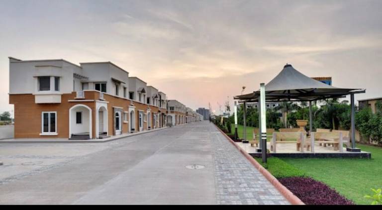 Namah Homestay- 2 BHK Luxury Flat with Kitchen — photo 3