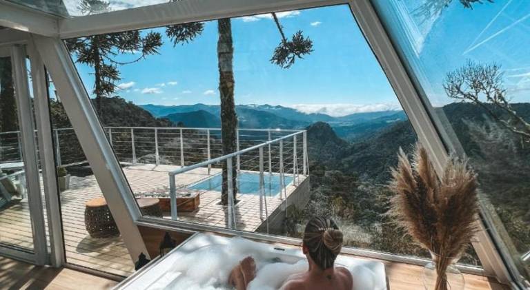 Pleasant lodge with yard, jacuzzi & terrace | Pets allowed in Urubici