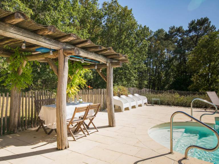 House with private pool & terrace — photo 3
