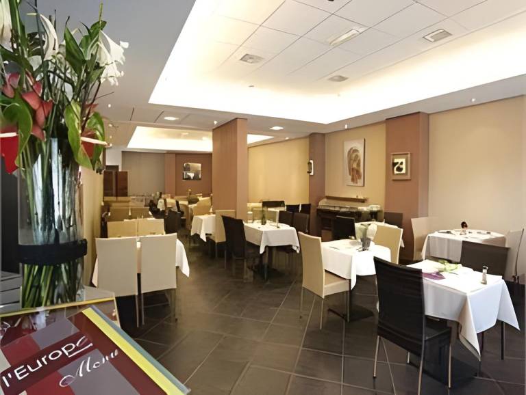Logis Hotel Restaurant L'Europe — photo 3