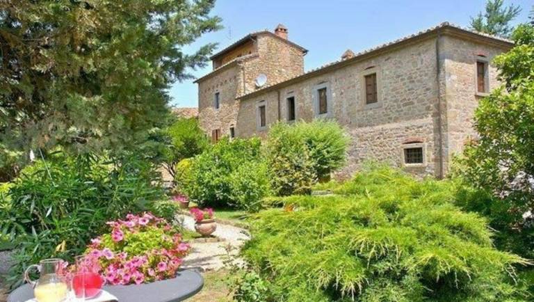Rosa - Cortona, Tuscany — photo 2