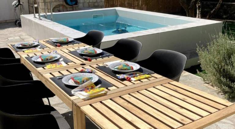 Fully equipped villa with yard, private pool & patio | Good for workation | Pets are welcome — photo 2