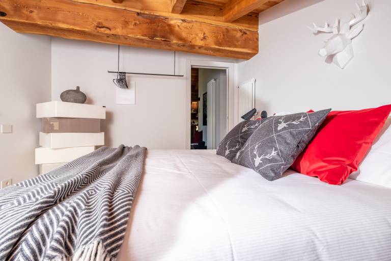 Dedicated room | City view — photo 4