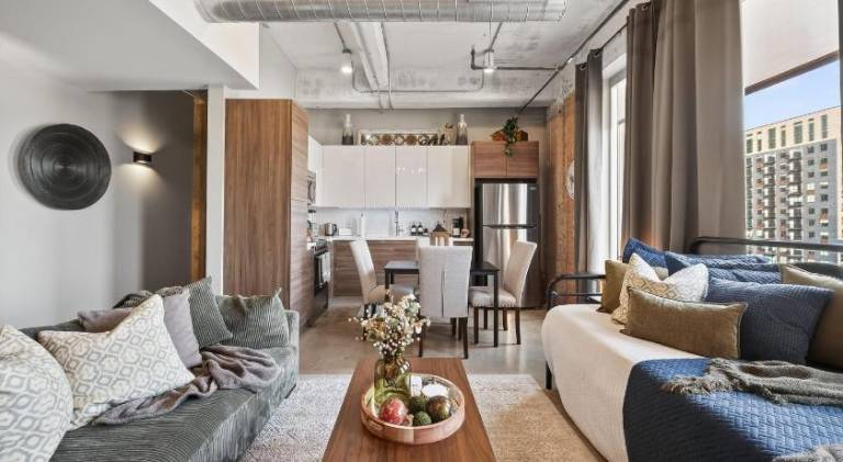 Apartment with pool | Next to Pioneer Park | Pets are welcome in Dallas, TX