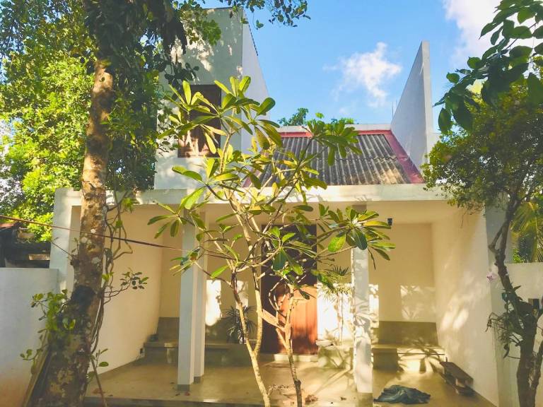 Holiday apartment with 1 room for 2 persons in Hikkaduwa