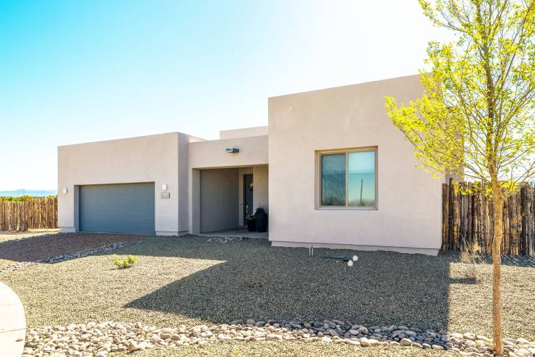 House Santa Fe
