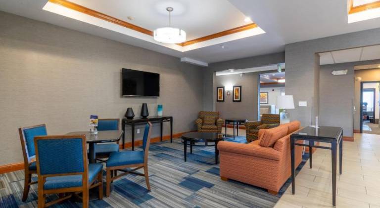 Holiday Inn Express Hotel & Suites Limon I-70/Exit 359 By IHG — photo 4