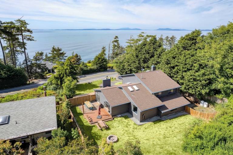 Cottage Oak Harbor