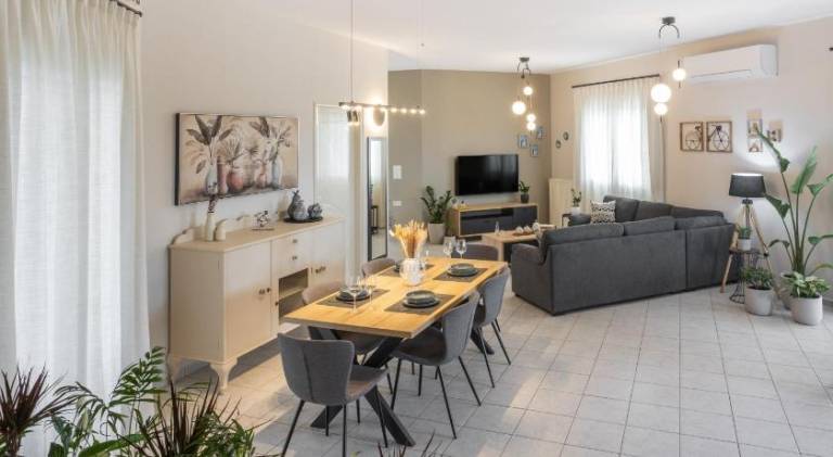 Fully equipped rental apartment with barbecue & patio | Suitable for remote work | Dogs allowed — photo 2