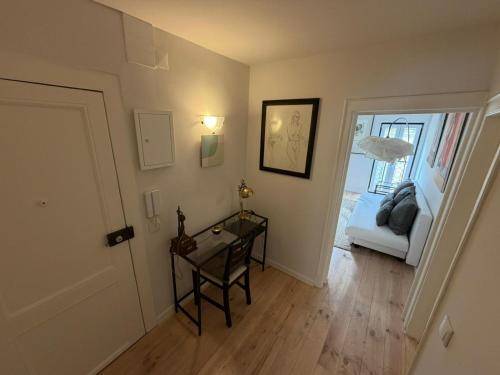 Apartment with patio | Pet-friendly — photo 3