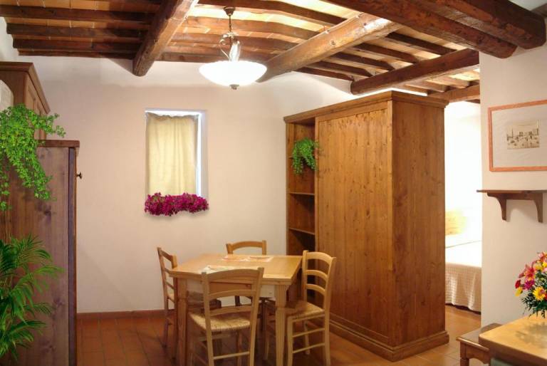 Rental apartment with pool — photo 5