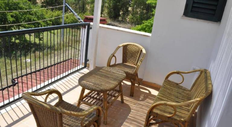 Rental apartment with terrace — photo 4