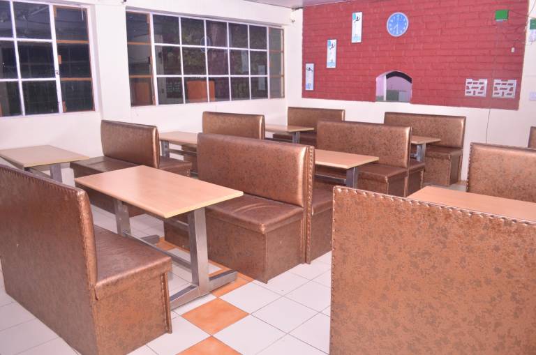 Pops Hotel and Restaurant — photo 3