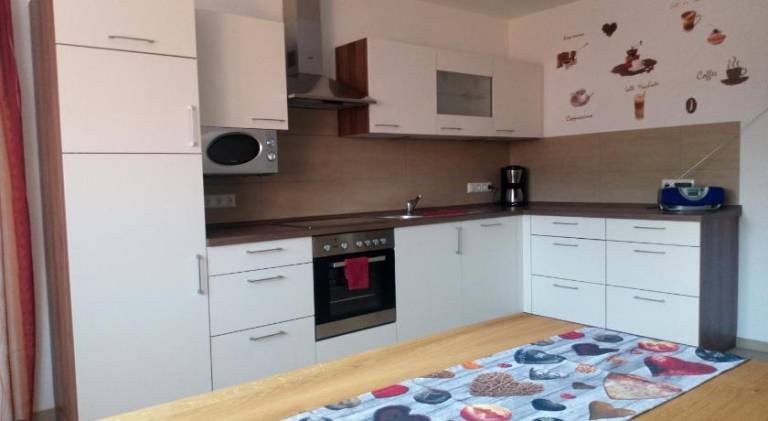 Rental apartment with garden, patio & BBQ | Suitable for remote work | Dogs allowed — photo 3