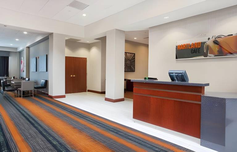 Holiday Inn University Plaza-Bowling Green By IHG in Bowling Green, KY