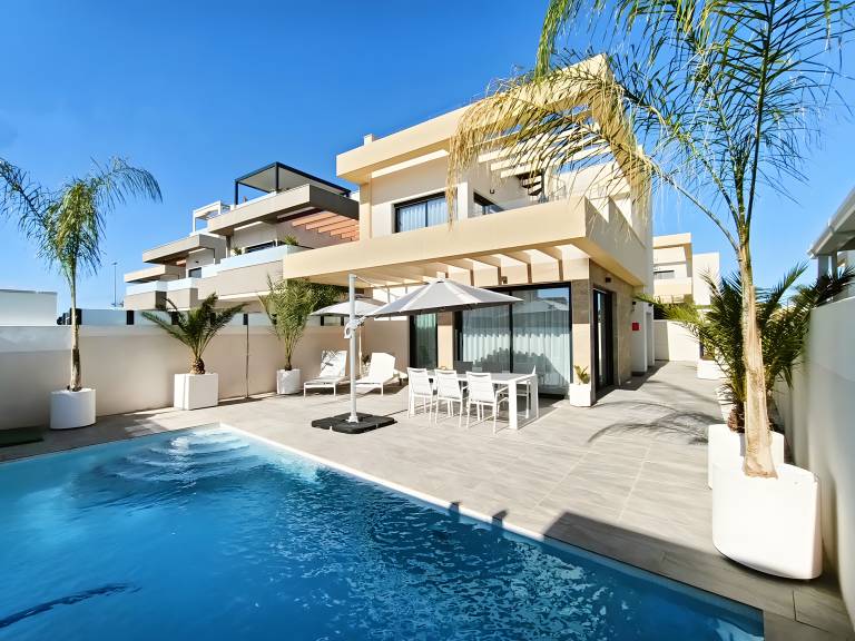 Ferienhaus in Los Montesinos f&uuml;r max. 6 Personen