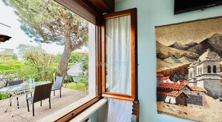 Apartment with 2 rooms for 6 persons — photo 4
