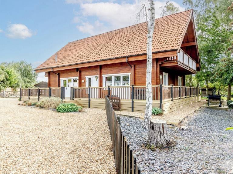 Cottage  Pentney
