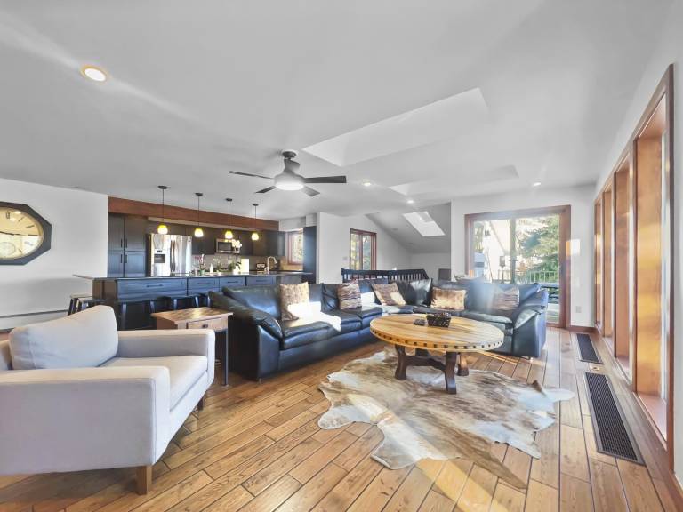 Family-friendly lovely house with garden, patio & private pool | Pets allowed — photo 4