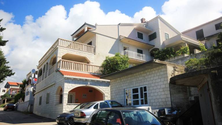 Apartman  Zavalatica