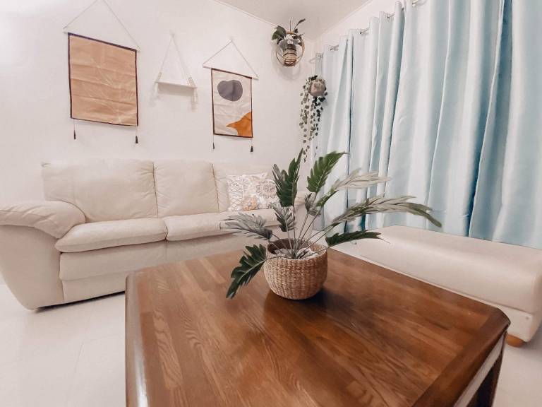 House with 2 rooms for 15 persons in Angeles City