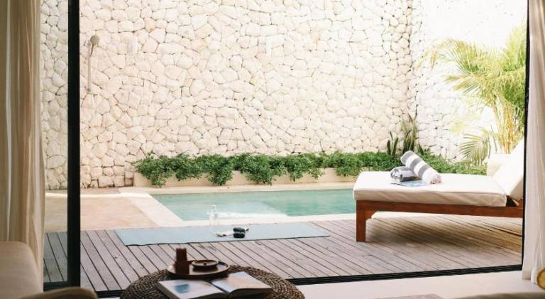 Villa with pool — photo 3