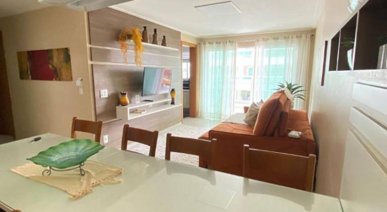 Apartment with pool — photo 4