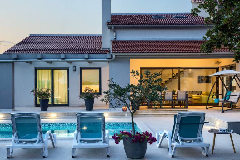 Fully equipped charming villa with barbecue & pool | Pet-friendly — photo 3