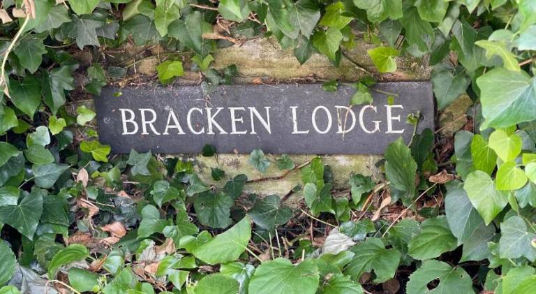 Apartment | Pets allowed in Brighouse