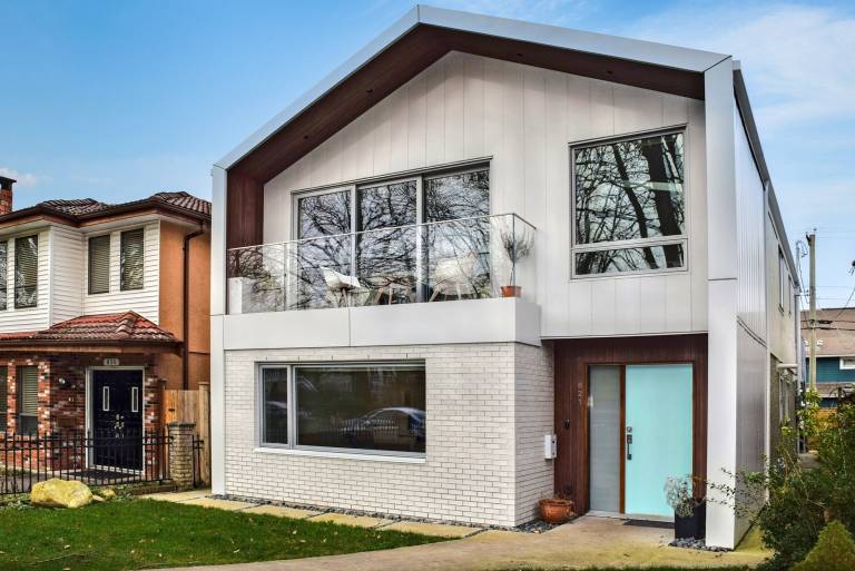 House  Kitsilano