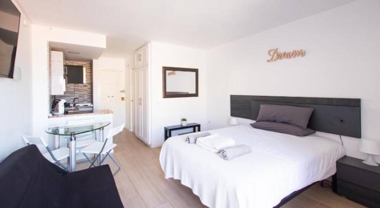Lovely holiday apartment with pool | Dogs allowed in Torremolinos
