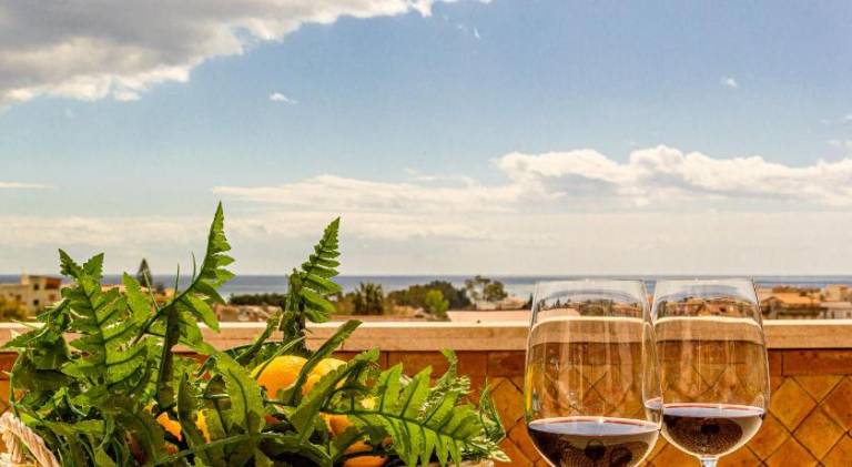 Holiday apartment with 2 rooms for 5 persons in Taormina