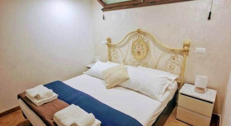 House with 1 room for 4 persons in Cagliari