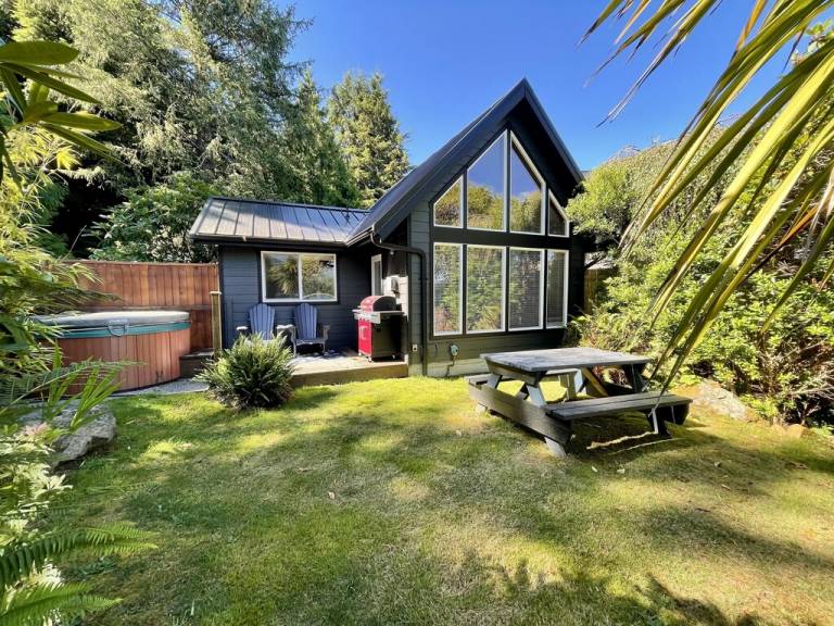 Cabin Ucluelet