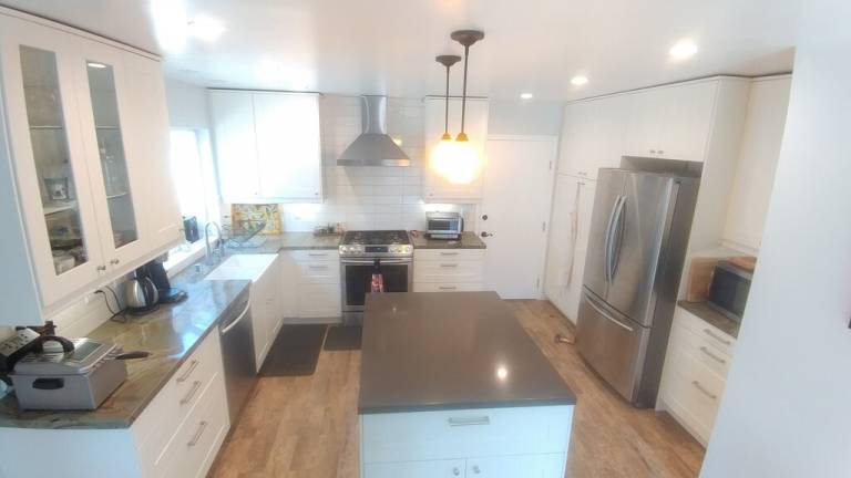 House  Agoura