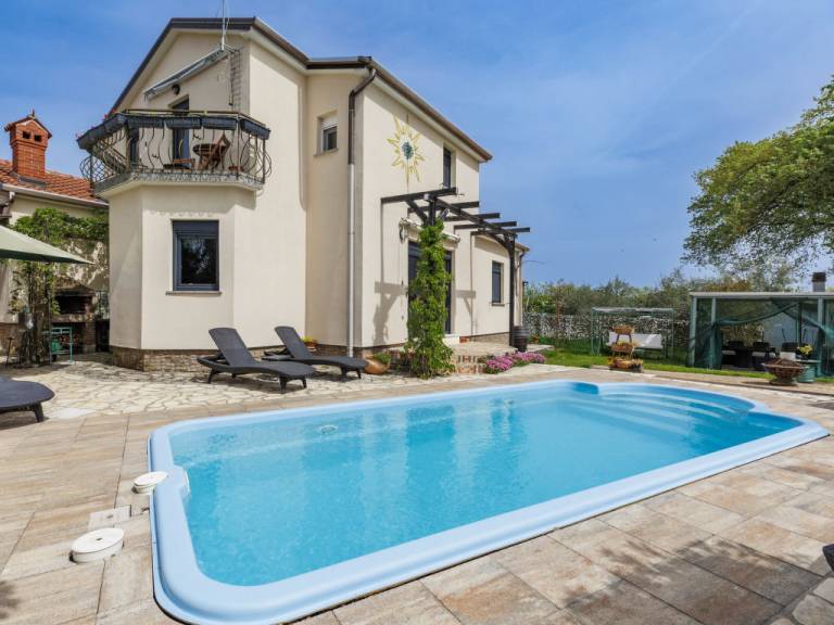Acquila
