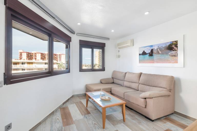 Rental apartment with pool, garden & patio | Sea view — photo 3
