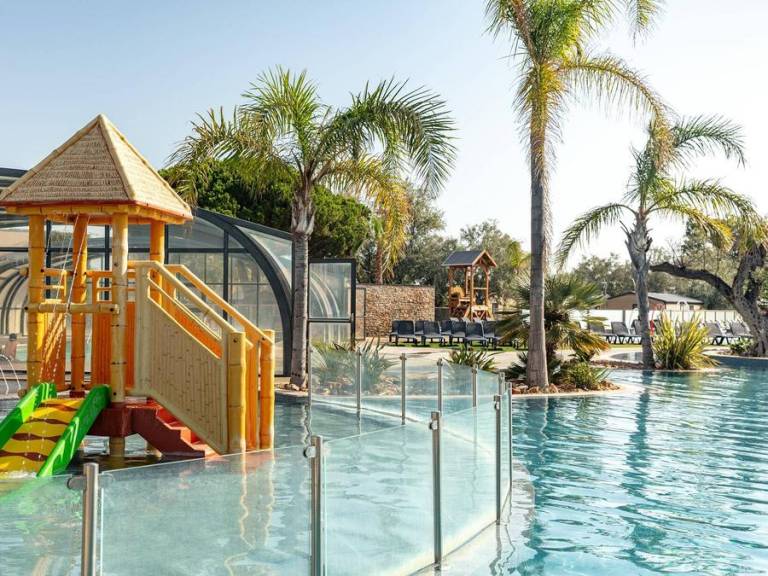 Child-friendly wonderful mobile home with terrace & heated pool | Pets are welcome — photo 3