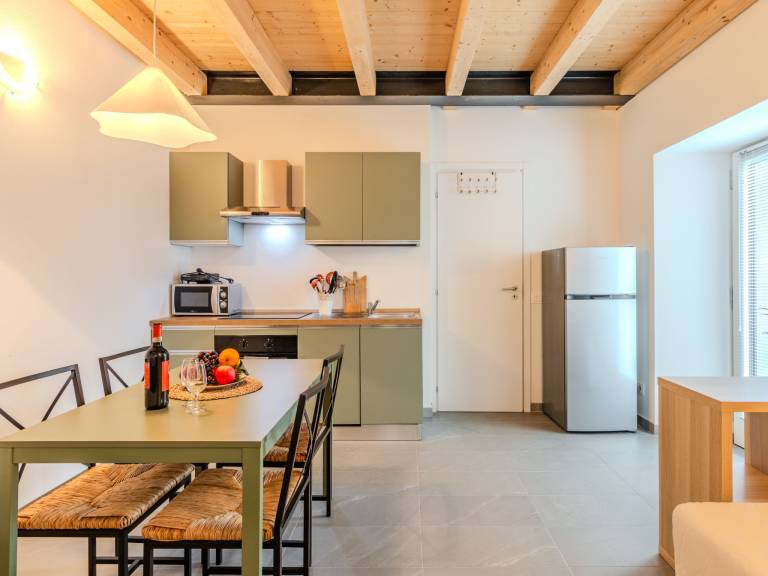 Ferienwohnung mit Hund inColico Piano, Colico  f&uuml;r max. 3 Personen