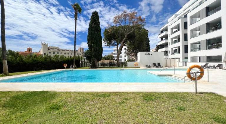 Rental apartment with pool in Marbella