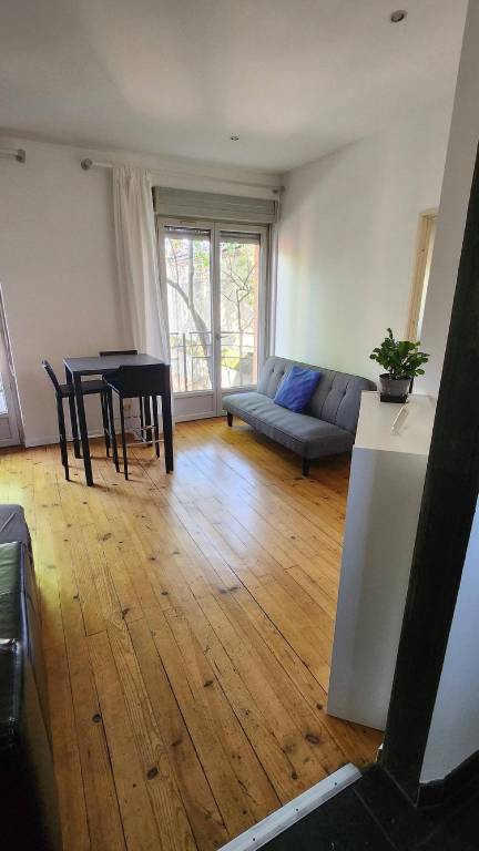 Rental apartment with patio | Next to Basilica of Saint-Sernin | Suitable for remote work | Dogs allowed — photo 2