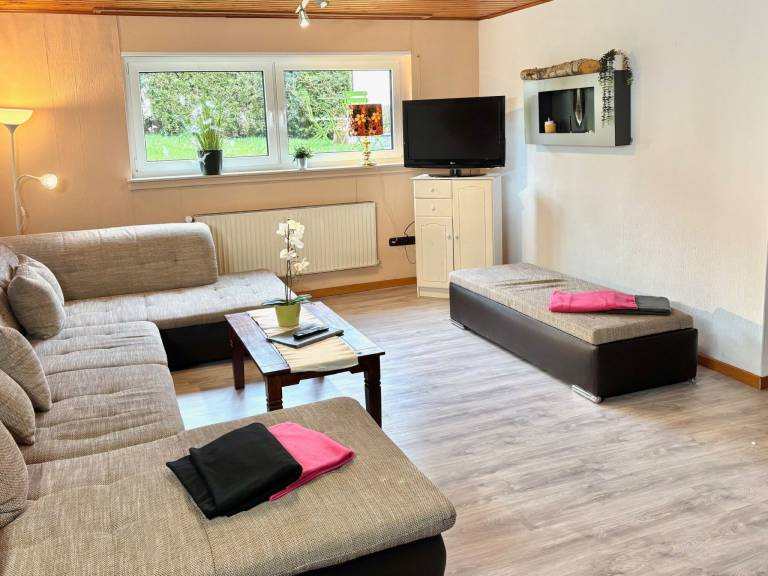 Rental apartment with yard, sauna & BBQ — photo 4