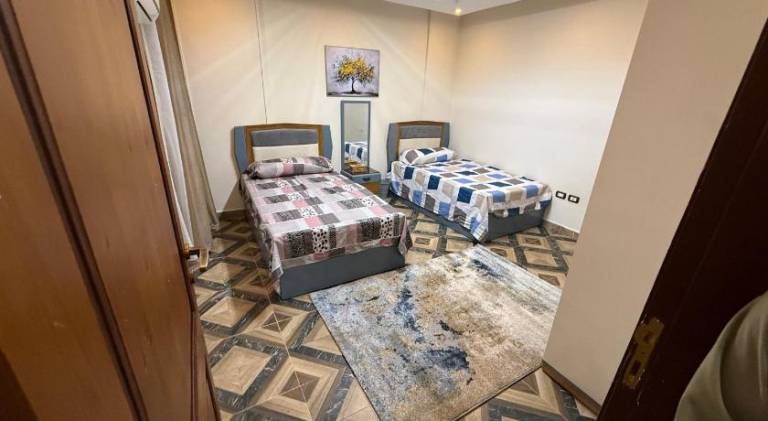 Apartment with 2 rooms for 7 persons in Giza