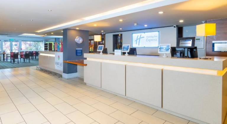 Holiday Inn Express Northampton - South By IHG — photo 2