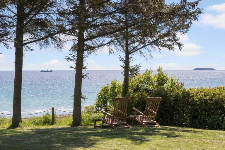 Vacation home with terrace, sauna & barbecue | Sea view — photo 2