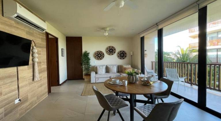 Holiday apartment with pool — photo 2