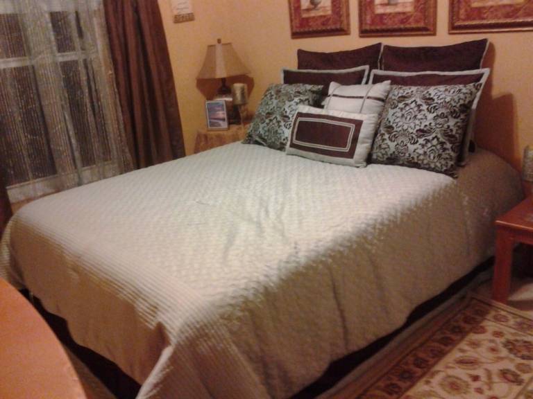 Private room  Southchase
