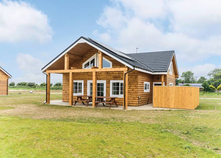 Chalet Rolston