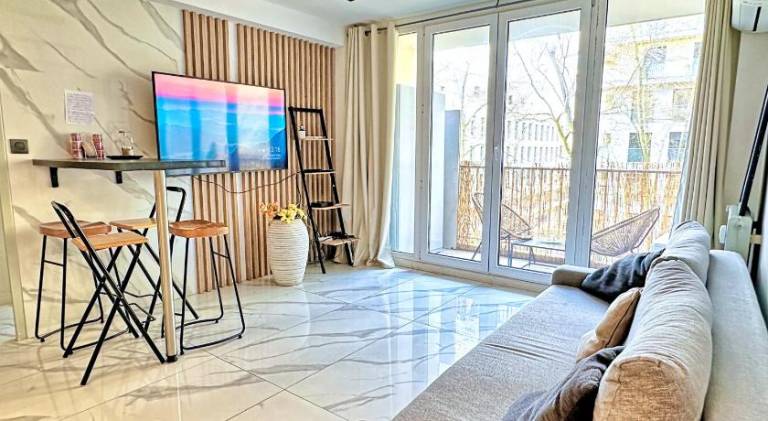 Apartment with 2 rooms for 4 persons in Lyon