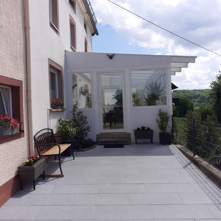 Hus  Lierfeld
